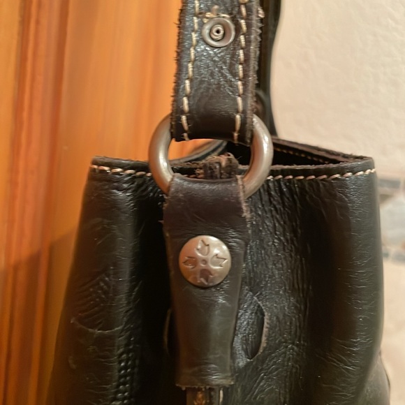 Patricia Nash Leather Tooled Cut Out Bucket Crossbody Bag - Picture 7 of 13